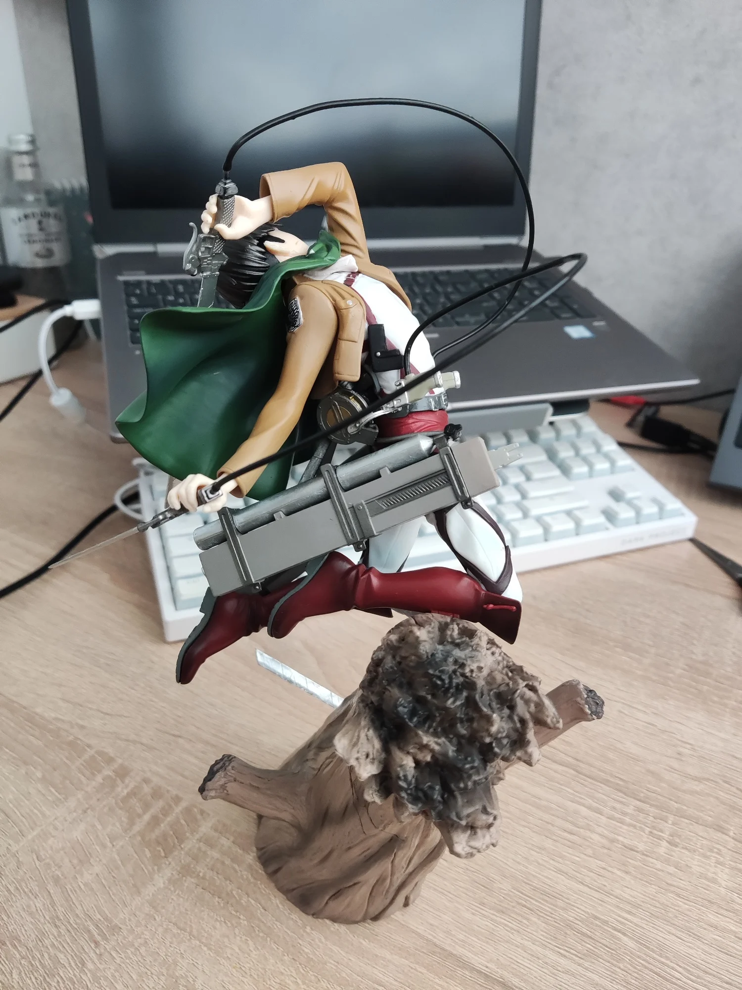 Levi Ackerman Attack on Titan PVC Action Figure !!